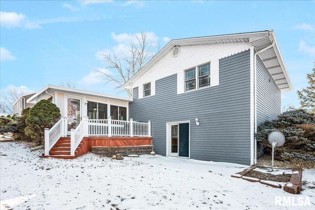 12 LAKEVIEW Drive, Groveland, IL 61535