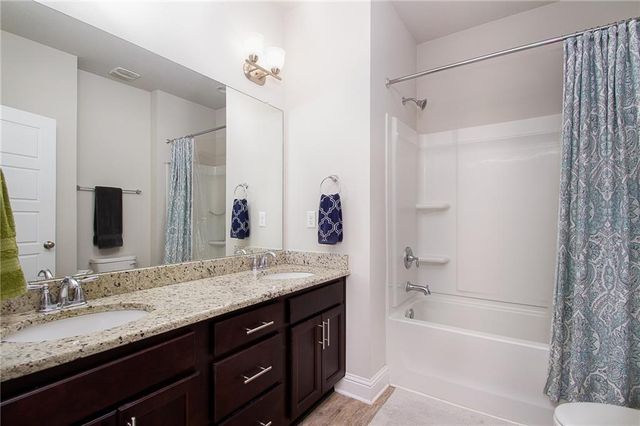 9056 Redberry Drive, Mobile, AL 36695