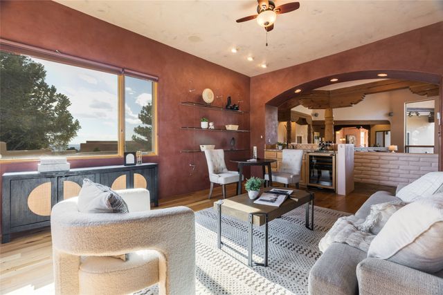 13415 Quaking Aspen, Albuquerque, NM 87111