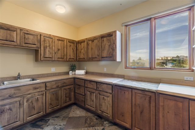 13415 Quaking Aspen, Albuquerque, NM 87111