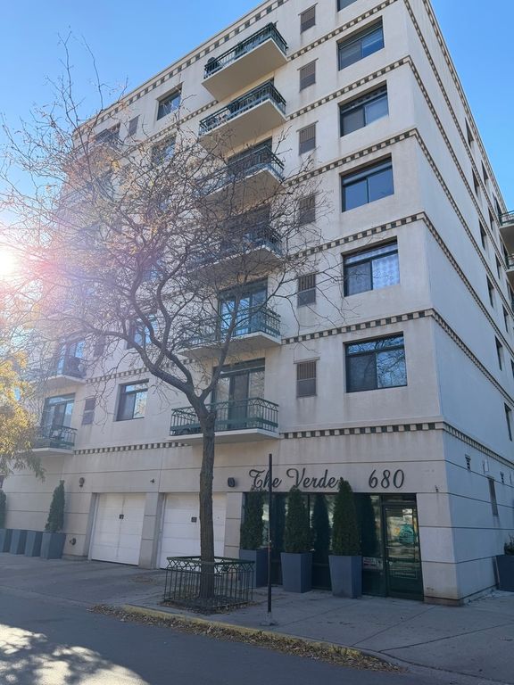 680 N Green Street 701, Chicago, IL 60642