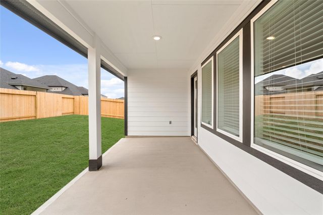 31110 Winchester Falls Ct, Fulshear, TX 77441