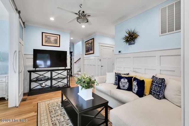 4314 E Dolphin Drive, Oak Island, NC 28465