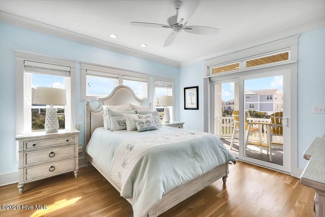 4314 E Dolphin Drive, Oak Island, NC 28465