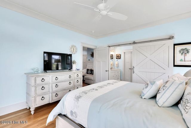 4314 E Dolphin Drive, Oak Island, NC 28465
