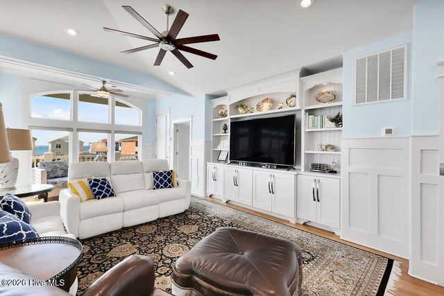 4314 E Dolphin Drive, Oak Island, NC 28465