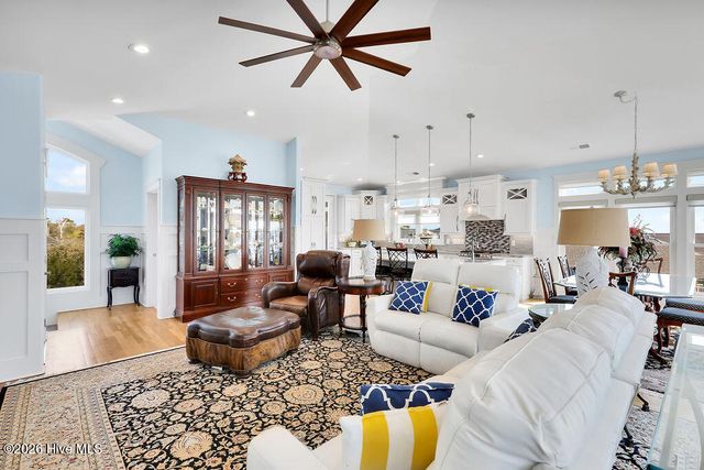 4314 E Dolphin Drive, Oak Island, NC 28465