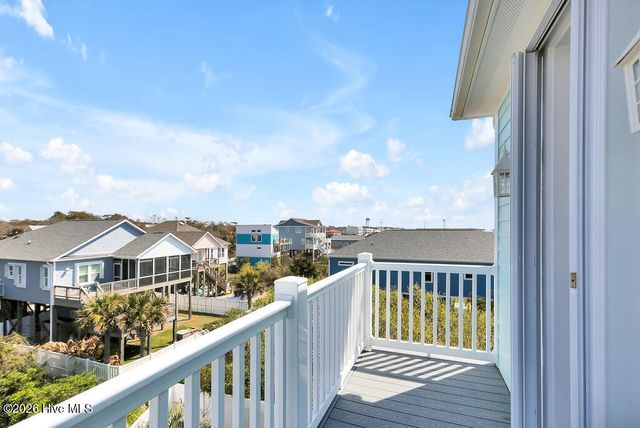4314 E Dolphin Drive, Oak Island, NC 28465