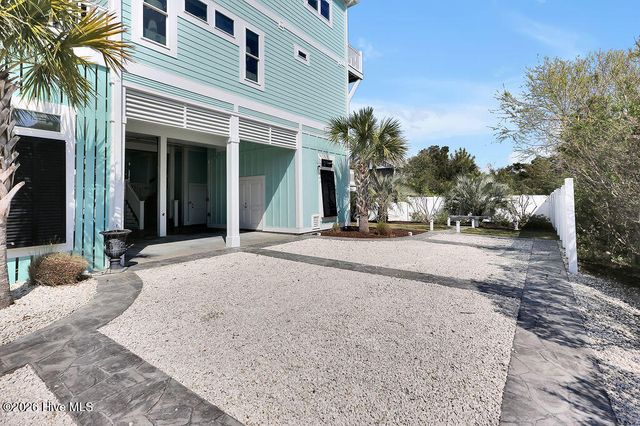 4314 E Dolphin Drive, Oak Island, NC 28465