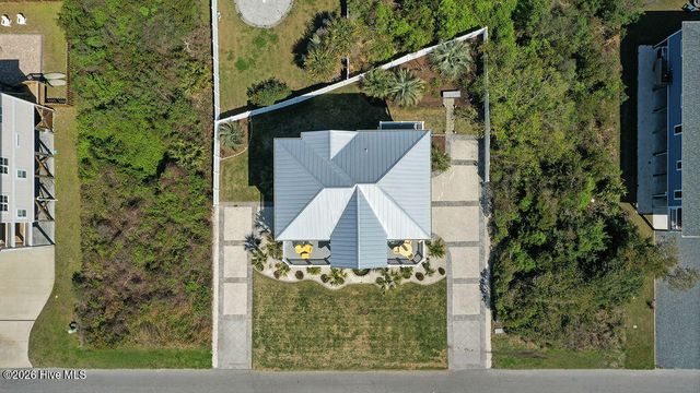 4314 E Dolphin Drive, Oak Island, NC 28465