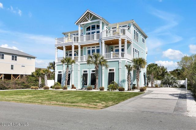 4314 E Dolphin Drive, Oak Island, NC 28465