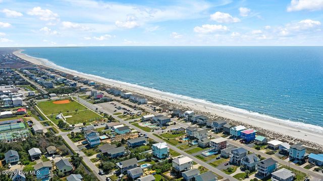 4314 E Dolphin Drive, Oak Island, NC 28465