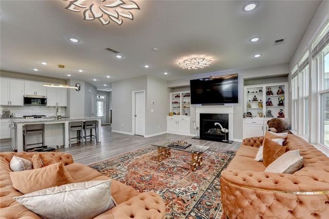 3240 Herald Drive, Scottdale, GA 30079