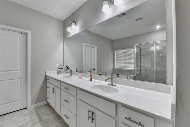 3240 Herald Drive, Scottdale, GA 30079