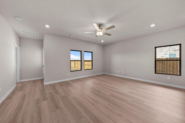 19031 Cetara Villa Drive, Hockley, TX 77447
