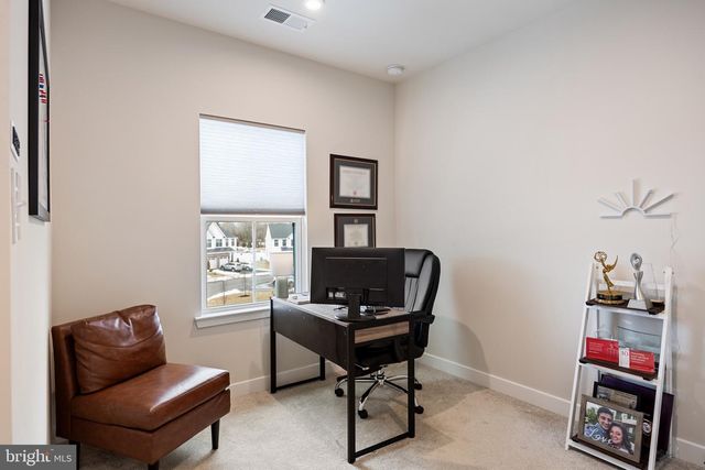 19 ROSEMARY WAY, Mount Laurel, NJ 08054