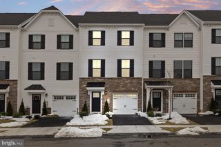 19 ROSEMARY WAY, Mount Laurel, NJ 08054