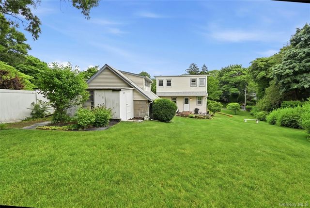 18 2nd Avenue, Port Jefferson, NY 11777