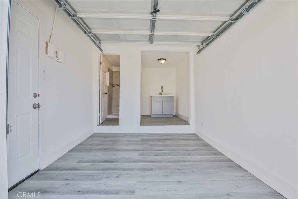 Image 28 of property listing at 8110 S Denker, Los Angeles, CA 90047