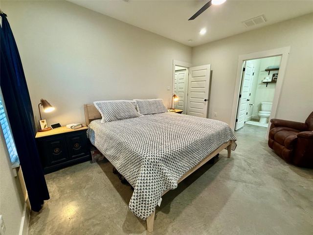133 Ellis Lane, West Columbia, TX 77486