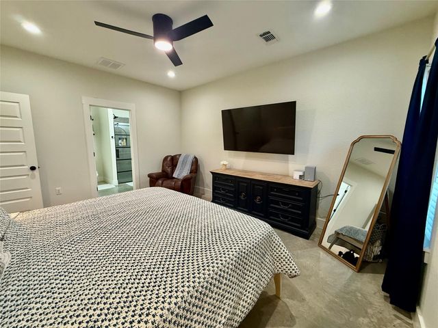 133 Ellis Lane, West Columbia, TX 77486