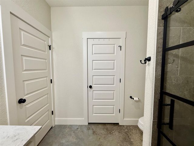 133 Ellis Lane, West Columbia, TX 77486