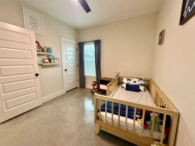 133 Ellis Lane, West Columbia, TX 77486