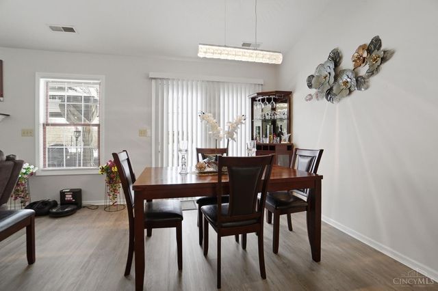 1464 Woodside Drive, Wilmington, OH 45177