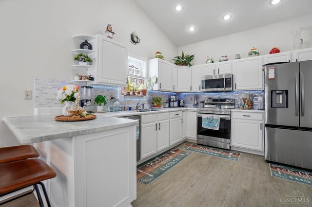 1464 Woodside Drive, Wilmington, OH 45177