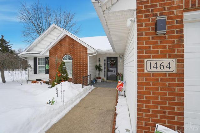 1464 Woodside Drive, Wilmington, OH 45177