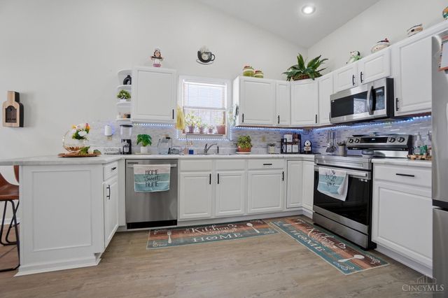 1464 Woodside Drive, Wilmington, OH 45177