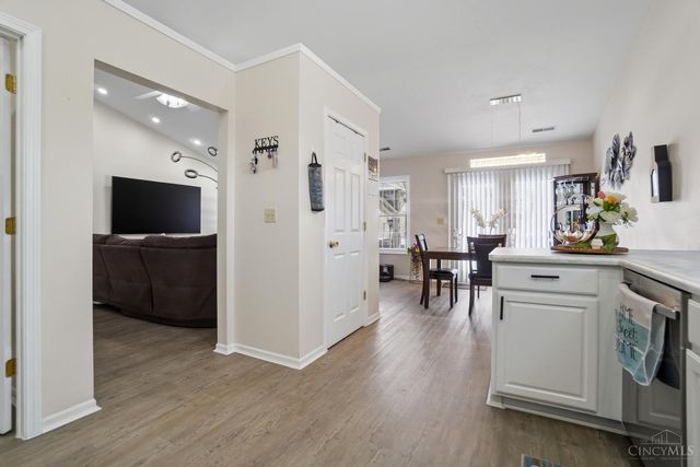 1464 Woodside Drive, Wilmington, OH 45177