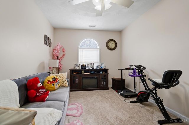 1464 Woodside Drive, Wilmington, OH 45177