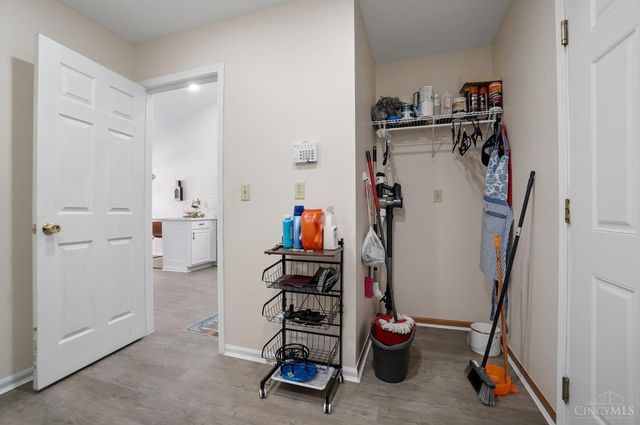 1464 Woodside Drive, Wilmington, OH 45177