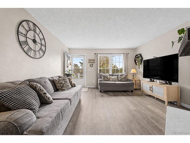 9502 W Ontario Dr, Littleton, CO 80128