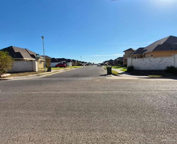 213 Paradise Street, Rio Grande City, TX 78582