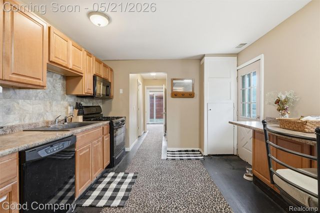 8003 William Street, Taylor, MI 48180