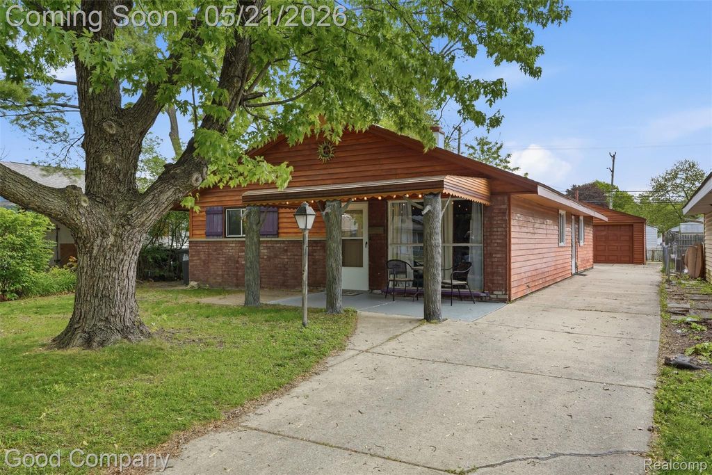 8003 William Street, Taylor, MI 48180