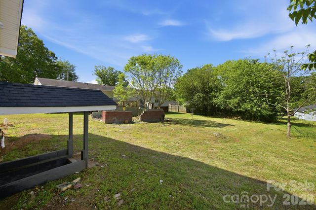 23 Flowe Street NW, Concord, NC 28027