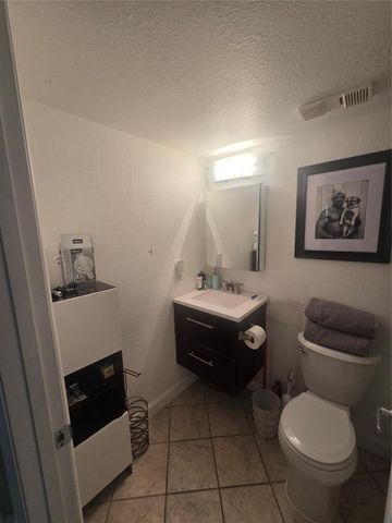 701 NW 19th Street 401, Fort Lauderdale, FL 33311