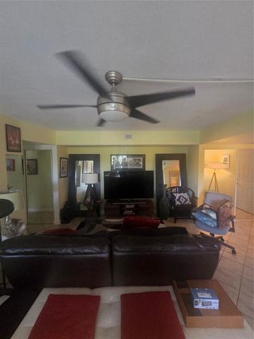 701 NW 19th Street 401, Fort Lauderdale, FL 33311