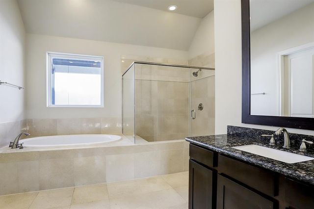 5108 Larkin Street, Houston, TX 77007