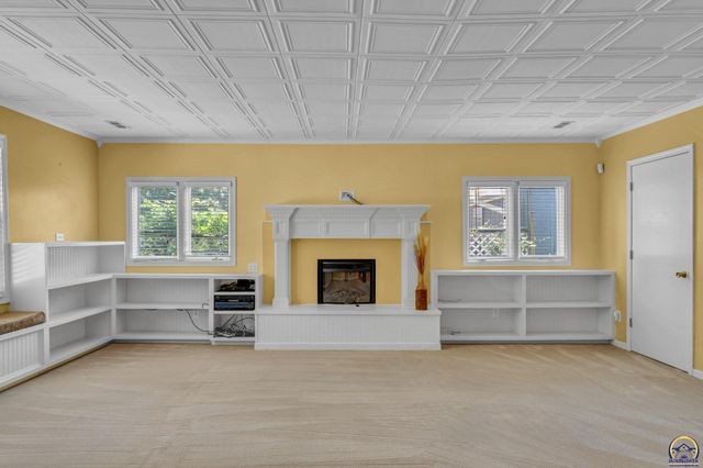 2904 Belle Haven, Lawrence, KS 66046