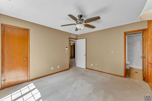 2904 Belle Haven, Lawrence, KS 66046