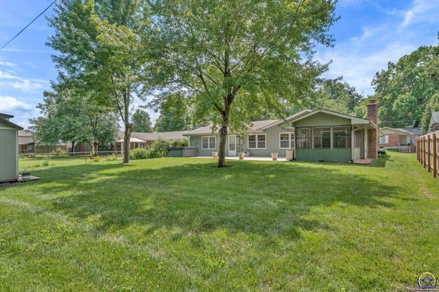 2904 Belle Haven, Lawrence, KS 66046
