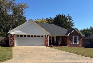 88 North Hills, Greenbrier, AR 72058