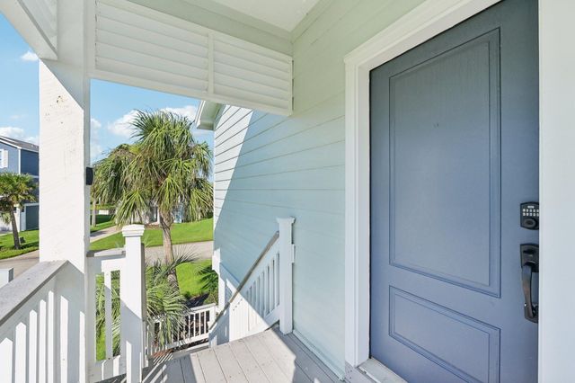 4130 King Rail Circle, Galveston, TX 77554