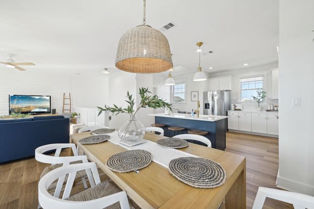 4130 King Rail Circle, Galveston, TX 77554