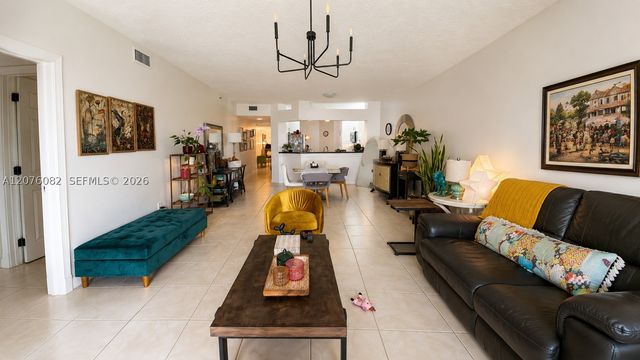 10750 NW 66th St 413, Doral, FL 33178