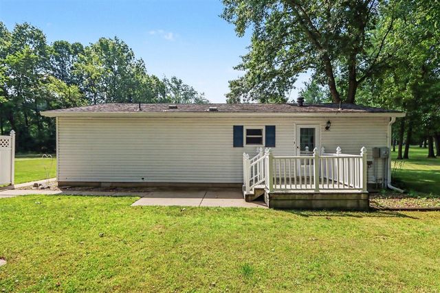 14164 Riverside Drive, Constantine, MI 49042